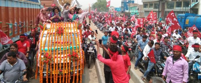 The 3 km-long march as Kanhaiya Kumar files his nomination from Begusarai, April 9, 2019. Photograph: @kanhaiyakumar/Twitter