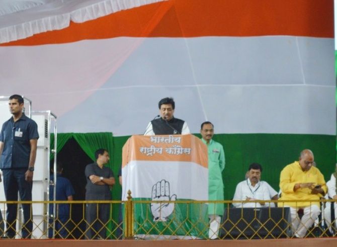 Ashok Chavan, one of only two Congress candidates who won the Lok Sabha election in Maharashtra, addresses a rally in Nanded, April 15, 2019. Photograph: Dhananjay Kulkarni