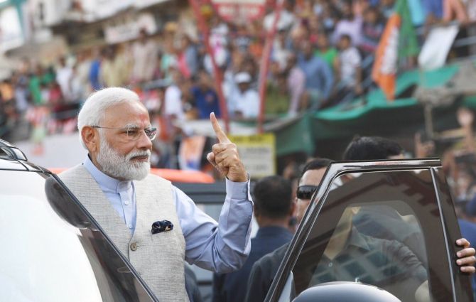 Narendra Damodardas Modi cast his vote in Ahmedabad, April 23, 2019.