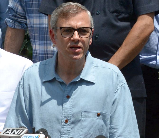 Detained Omar Abdullah to be shifted near home