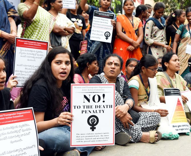 Encounter of rape-accused: Saina, Jwala speak up