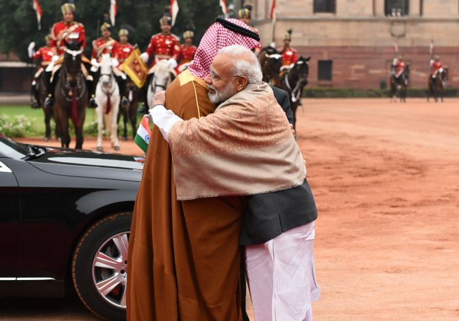 Prime Minister Narendra Damodardas Modi hugs Saudi Arabia's Crown Prince Mohammed bin Salman at Rashtrapati Bhavan, February 20, 2019. Photograph: @MEAPhotogallery/Flickr