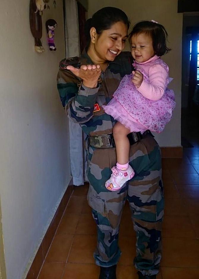 Major Khushboo Kanwar with daughter