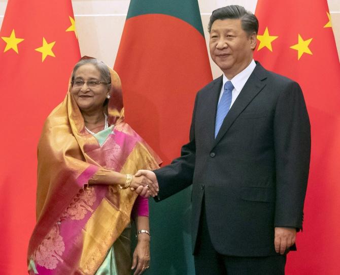 Bangladesh Prime Minister Sheikh Hasina with Chinese President Xi Jinping