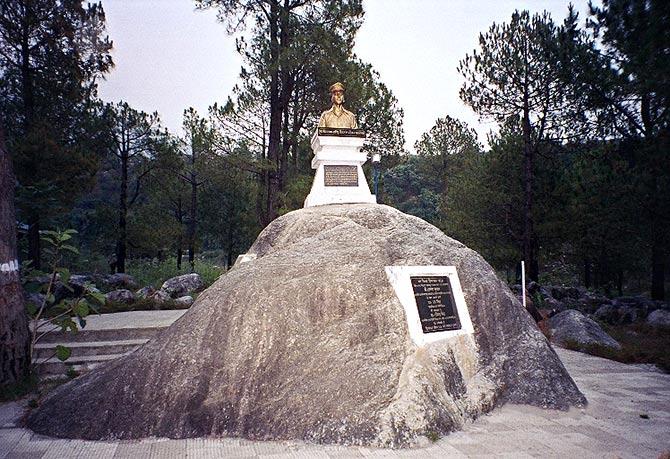 Captain Saurabh Kalia's statue in Palampur