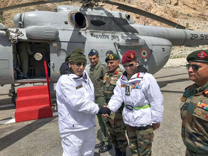 Defence Minister Rajnath Singh traveled to the Indian Army's Siachen base, his first trip outside New Delhi after being appointed Raksha Mantri.
