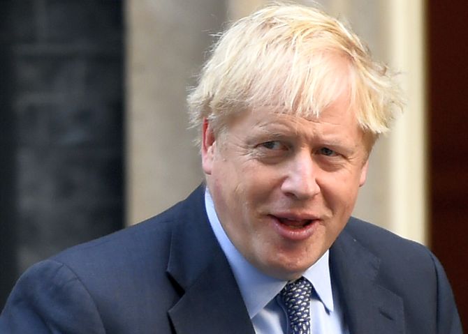 Boris leaves hospital, thanks NHS for saving his life