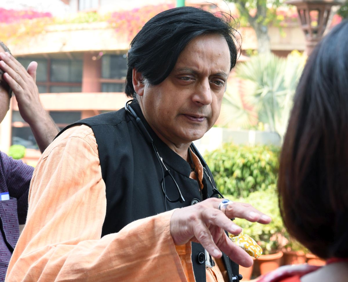 Hindutva triumph to be end of 'Indian idea': Tharoor