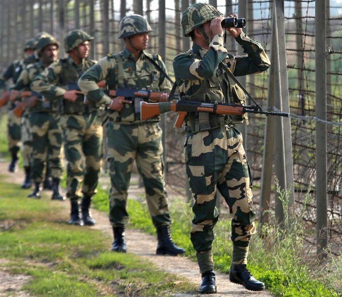 An Indian army patrol along the LoC