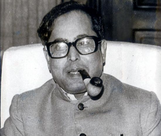 Pranab Mukherjee, often seen with his pipe, as a minister in Indira Gandhi's Cabinet