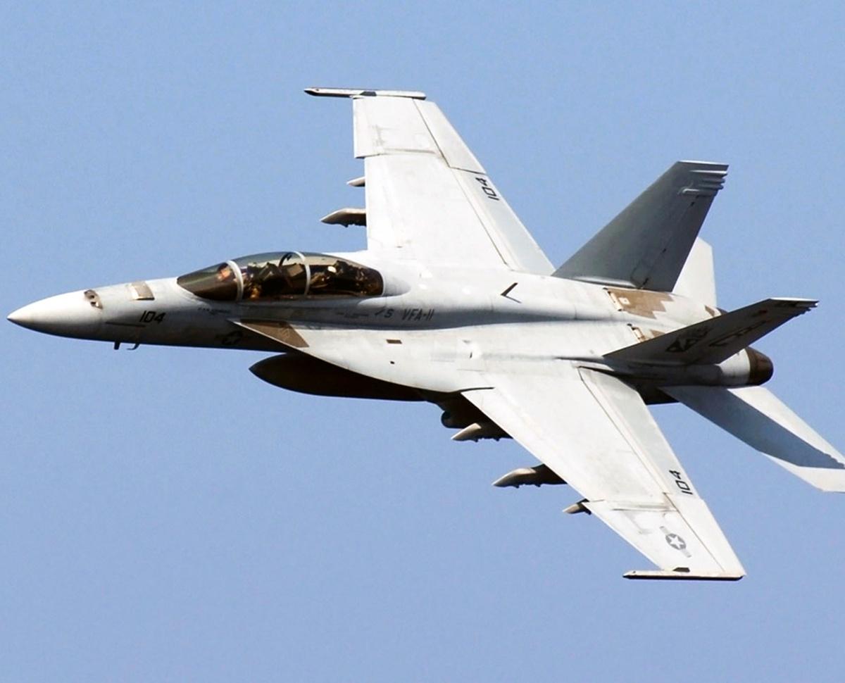 Boeing tests Super Hornet for Indian Navy