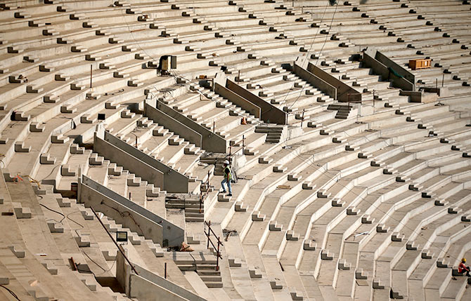 The Sardar Vallabhbhai Patel Stadium (also known as Motera stadium)