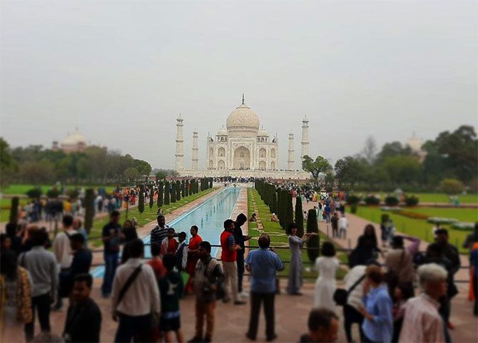 Crowds throng to see the Taj, a couple of days before the POTUS and FLOTUS visit. Photograph: Neeraj P