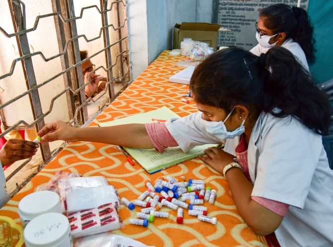 Traders seek Army's help to distribute medicines