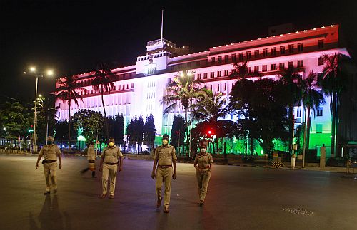 An illuminated Mantralaya on the occasion of Maharashtra Day