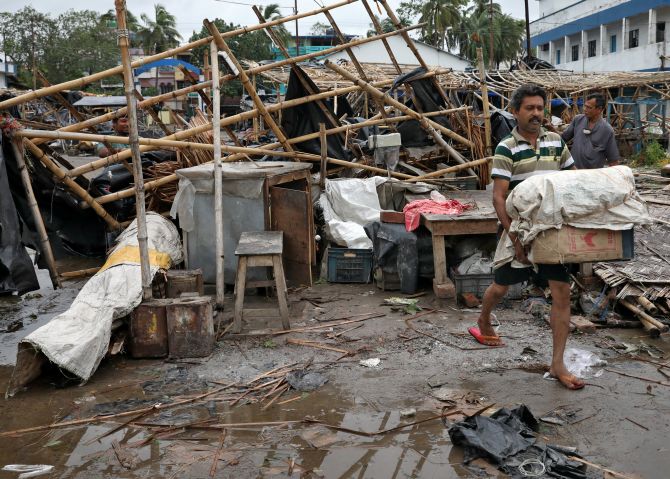Footballers set out to help Amphan-affected West Bengal - Rediff Sports