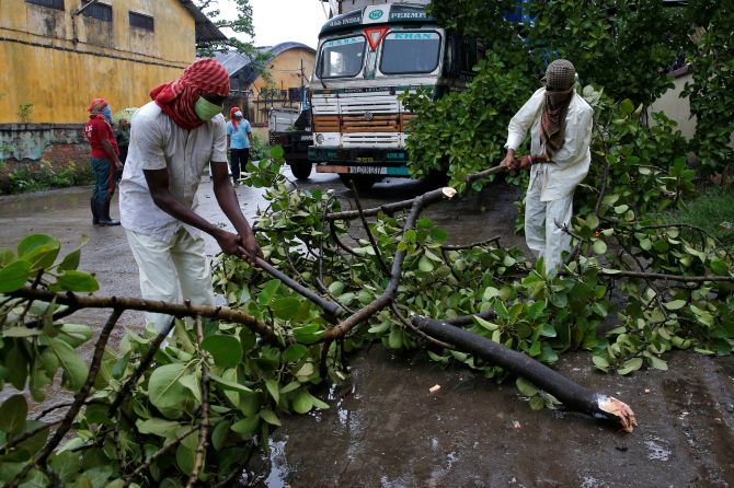 72 Dead As Super Cyclone Amphan Devastates West Bengal - Rediff.com ...