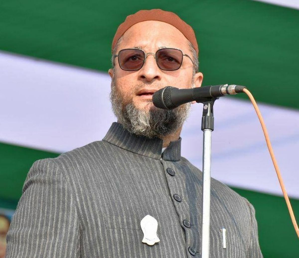 Why Owaisi wants weak PM and 'khichdi' govt in India