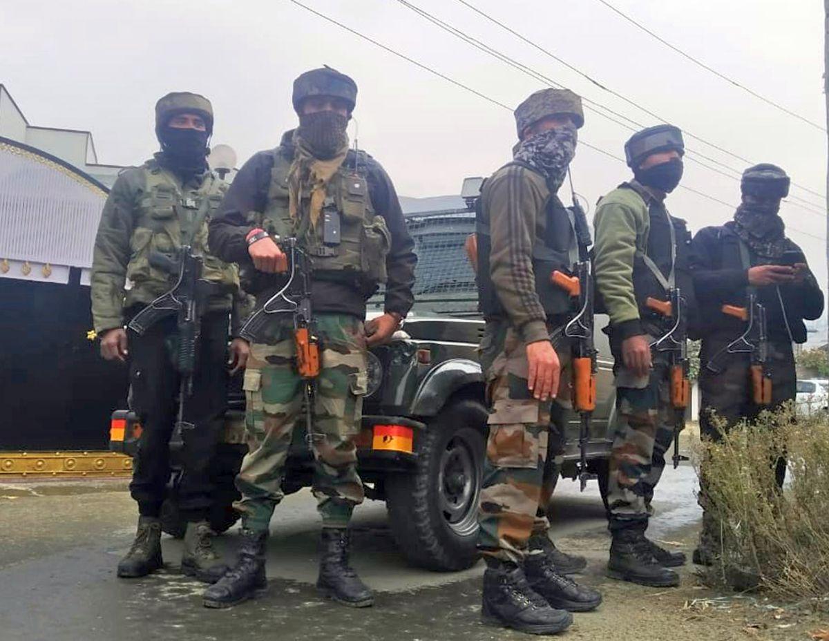 12 Civilians Injured In Grenade Attack In J-K's Pulwama - Rediff.com ...