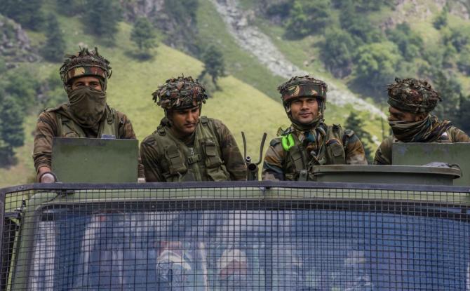 Indian army convoy carrying reinforcements and supplies, drive towards Leh 