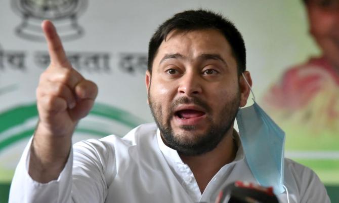 https://im.rediff.com/news/2020/sep/14tejashwi.jpg?w=670&h=900