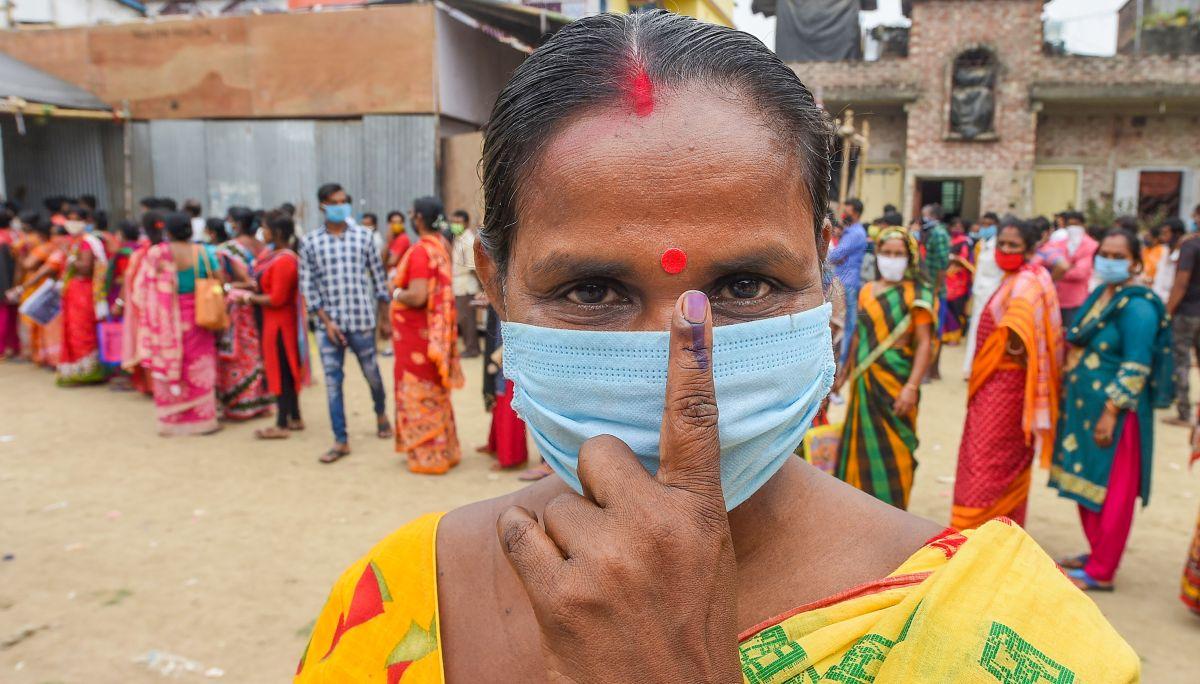 EC postpones Bengal civic body polls amid Covid surge