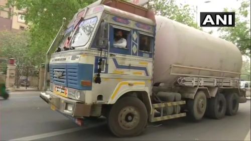 An oxygen tanker on its way to Max Hospital