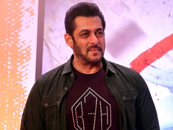 Salman Khan bitten by snake at his farmhouse, discharged from hospital -  Rediff.com India News