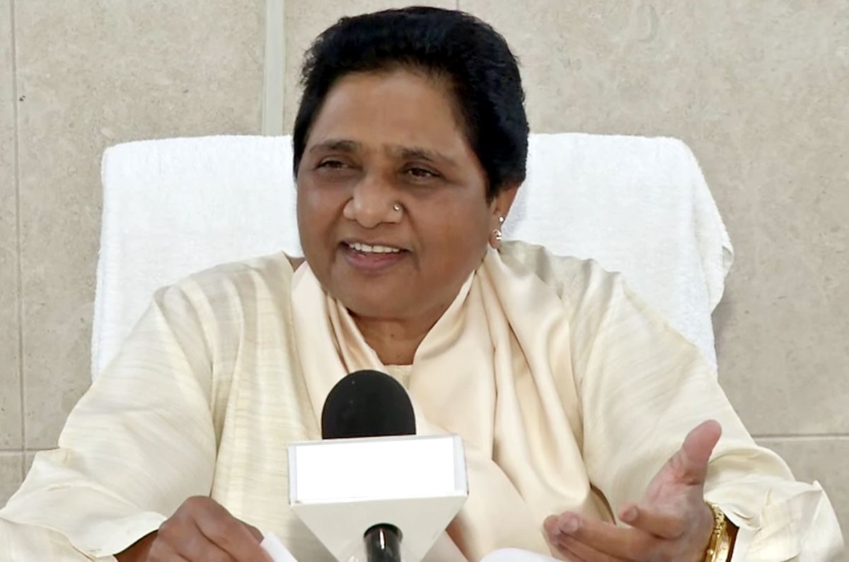BSP to contest UP polls alone: Mayawati