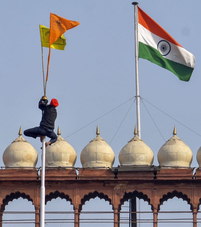 Agencies received intel alert on Red Fort violence - Rediff.com India News