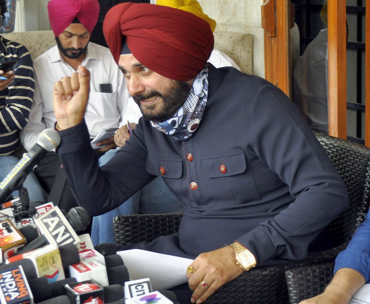 Cong leaders in Punjab want Sidhu back as party boss