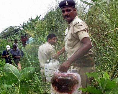 Cops recover illicit hooch in Gopalganj in 2016