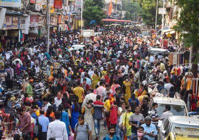 Dadar market in Mumbai during Diwali