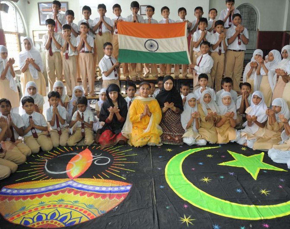 India targeting religious communities: US report