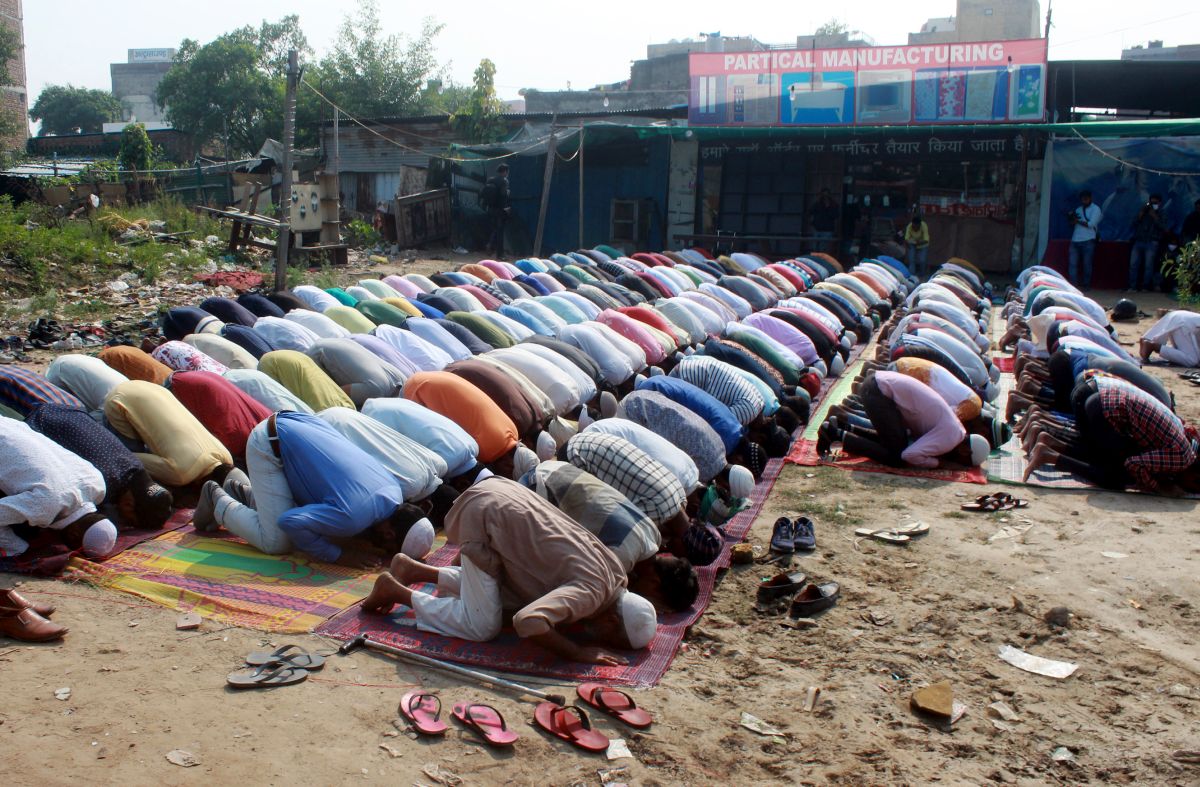 Namaz in open spaces will not be tolerated: Khattar