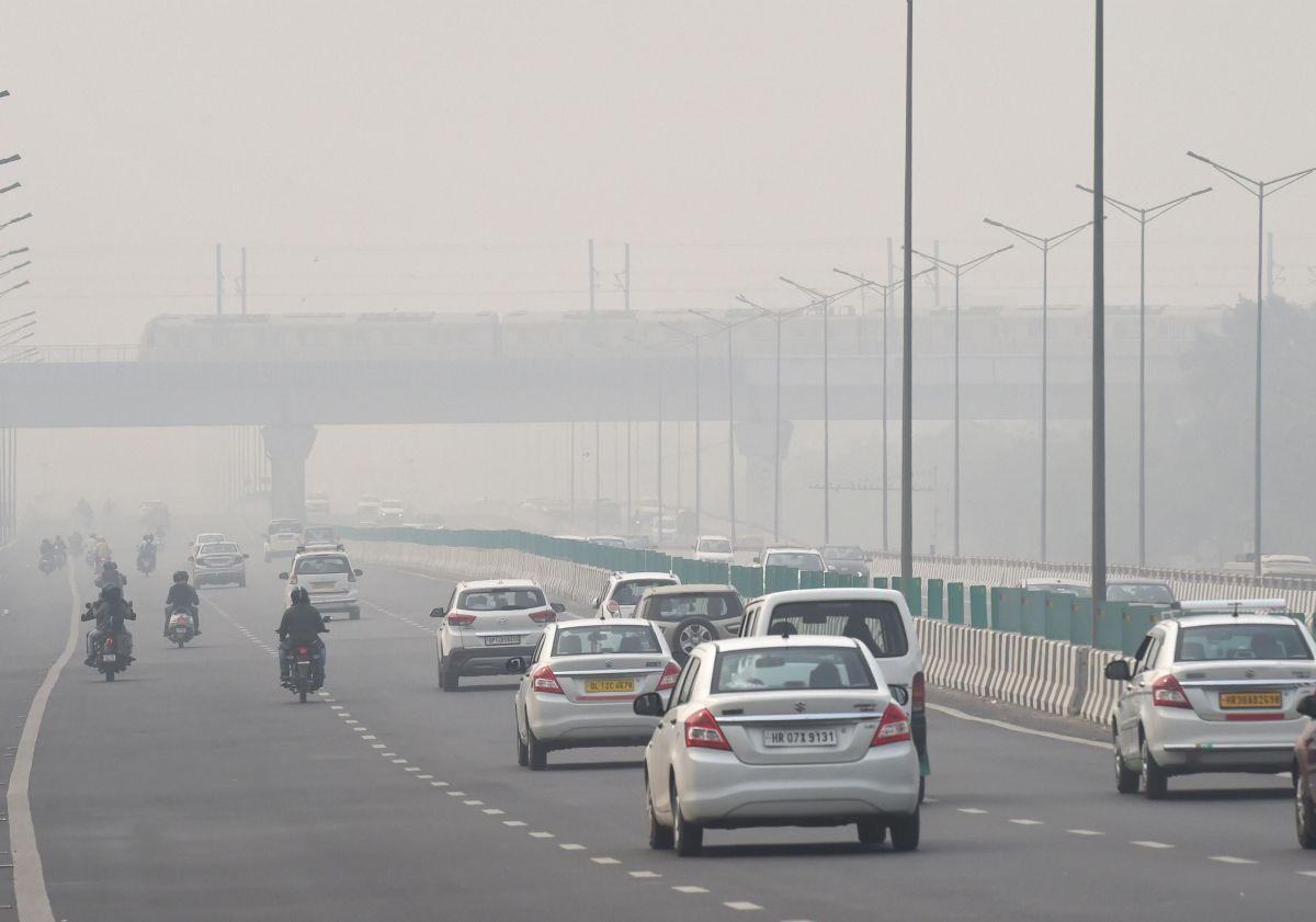 Smog chokes Delhi; worst post-Diwali AQI in 5 yrs