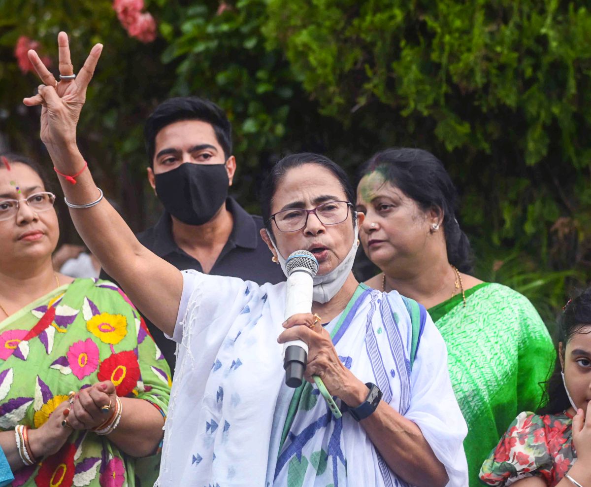 Centre conspired to remove TMC from power: Mamata