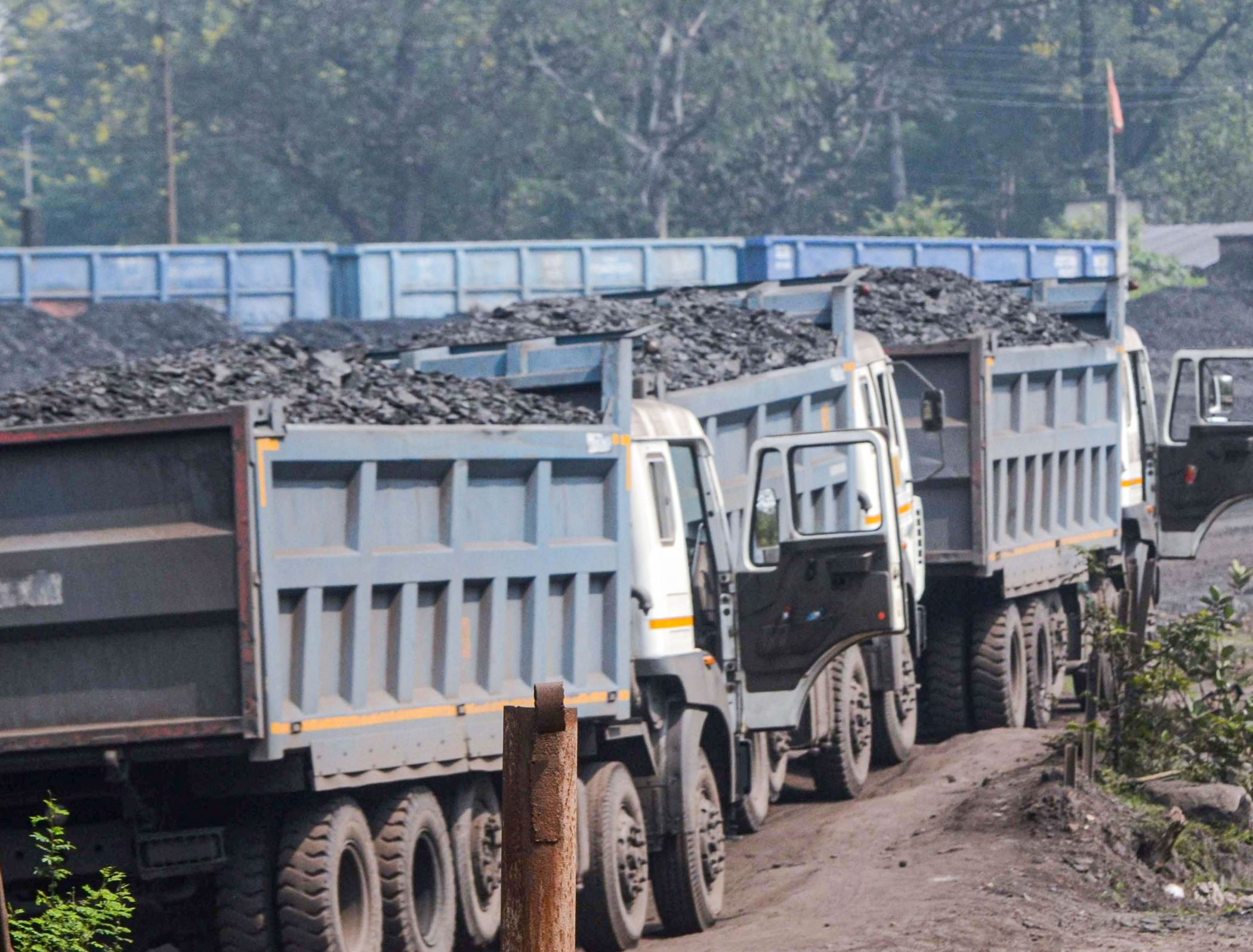 India Coal Exports to Neighbors: 0.78 MT in Apr-Nov - PTI