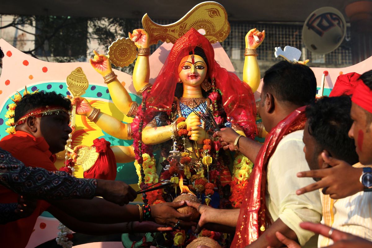 Devotees pray to Ma Durga in Dhaka