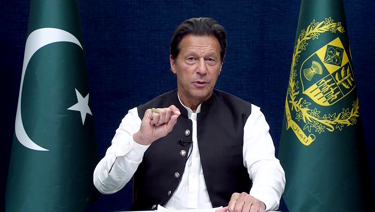 Foreign conspiracy to topple Pak govt failed: Imran