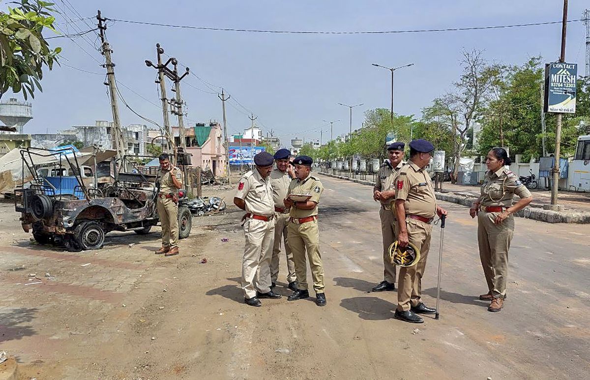 Gujarat cops detain Islamic preacher in Mumbai