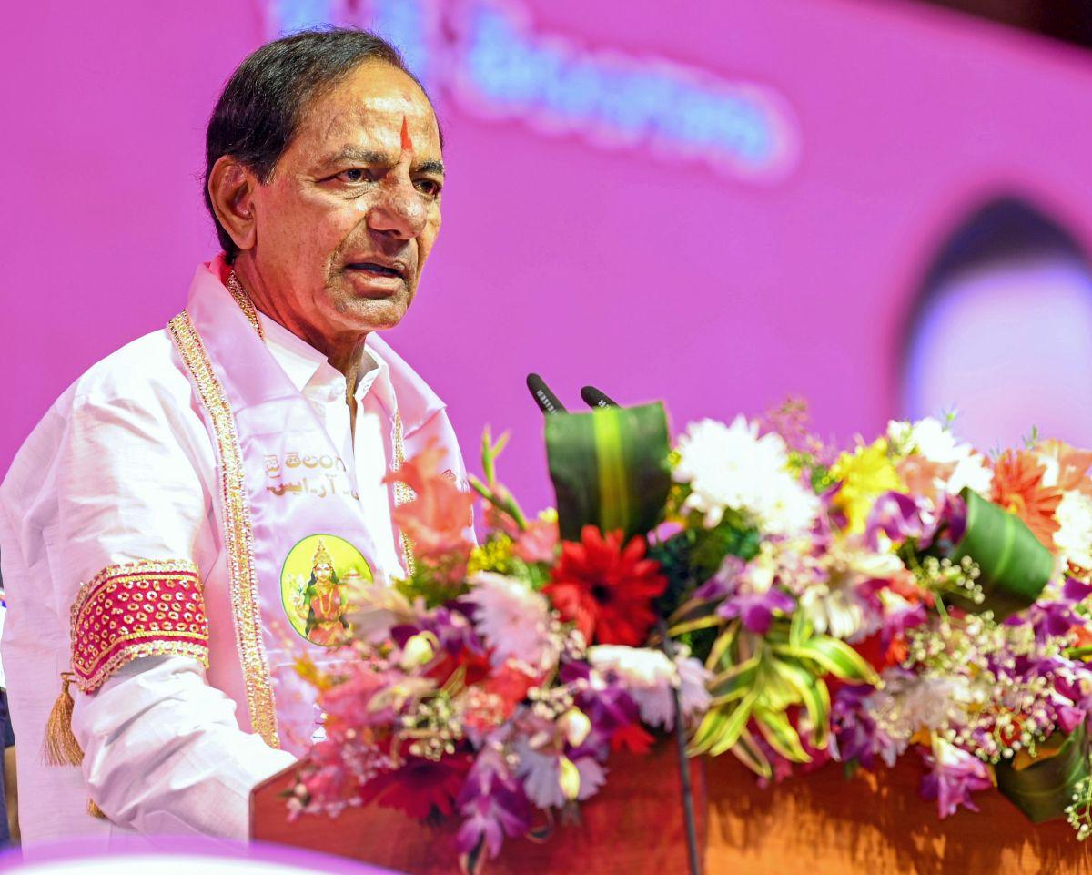 Amid 'poaching row', Telangana revokes consent to CBI