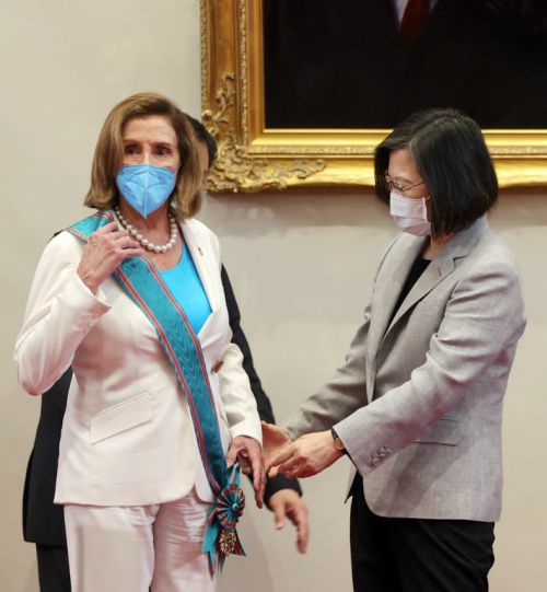 Nancy Pelosi with the Taiwan PM