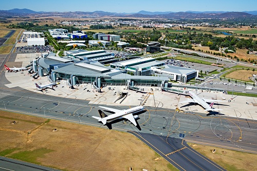 Canberra airport/Twitter