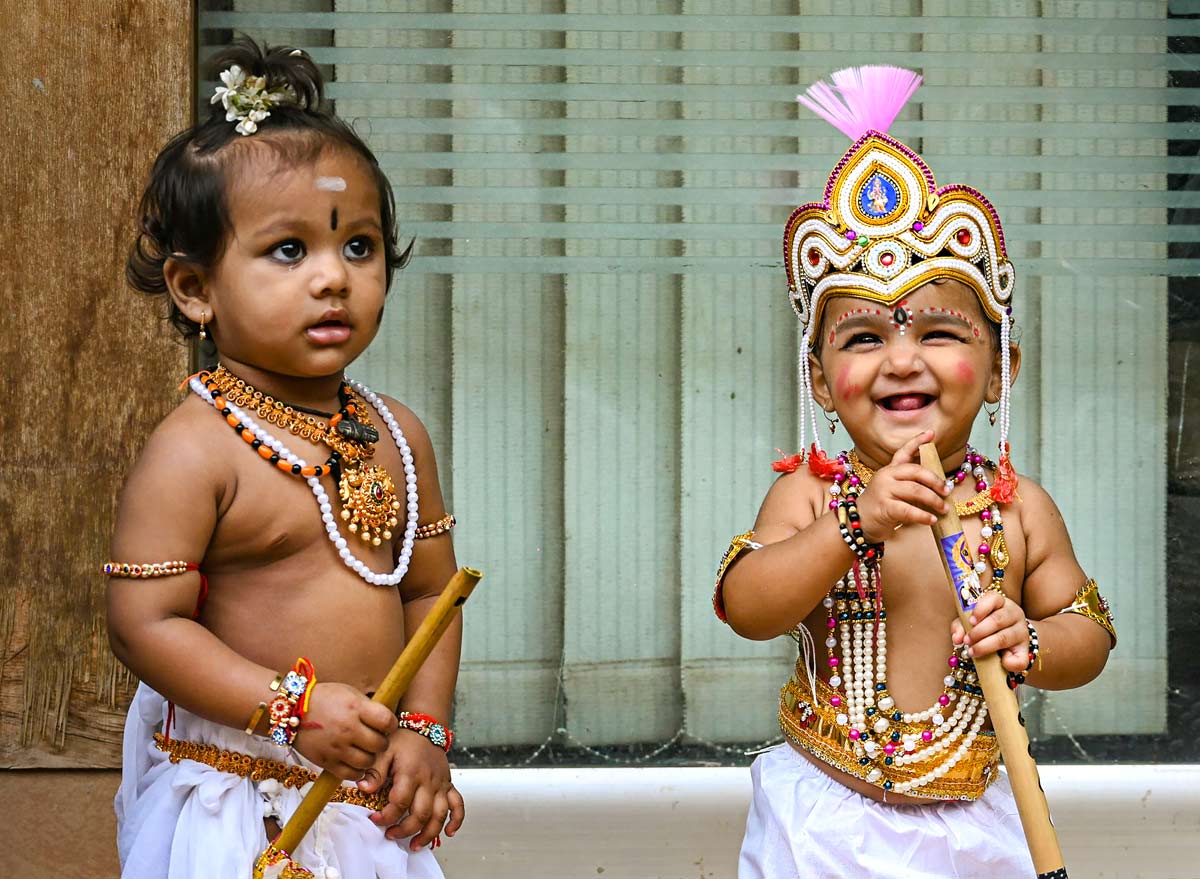 When Children Dressed As Lord Krishna - Rediff.com