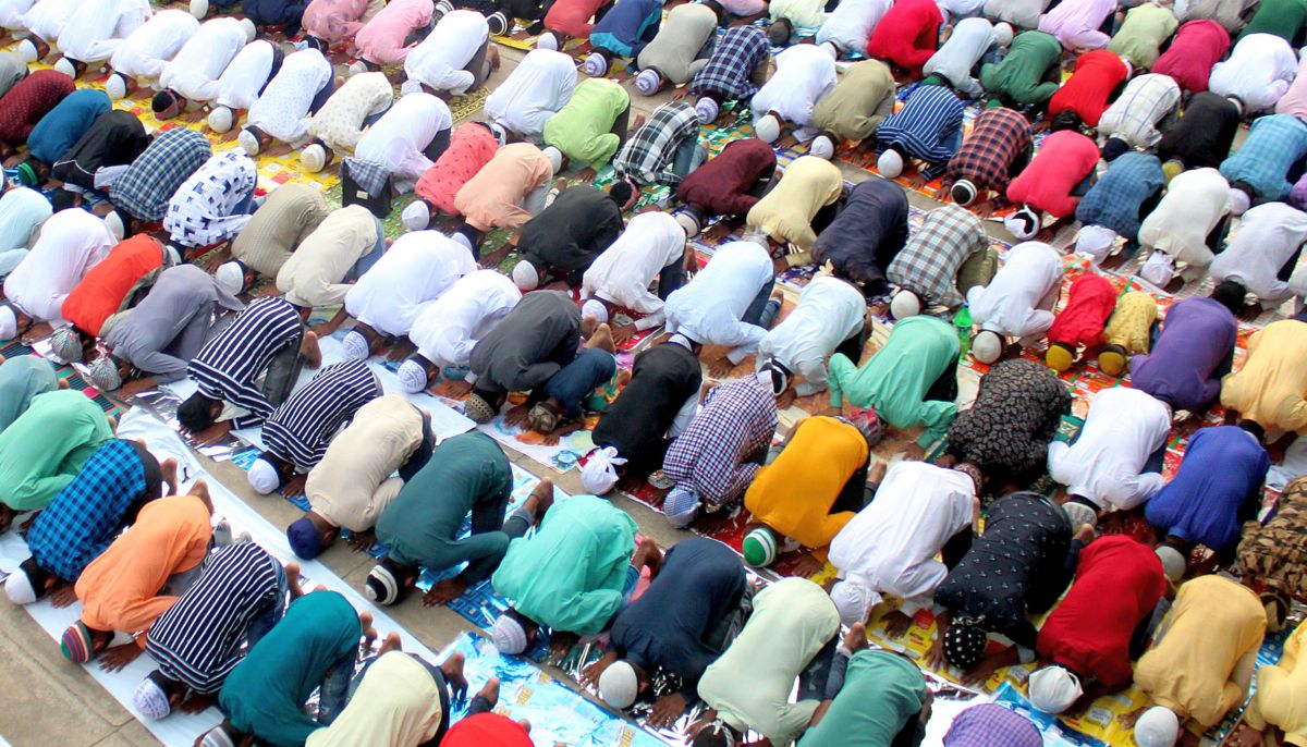 FIR over offering namaz in open 'expunged' in UP's Moradabad - Rediff.com  India News