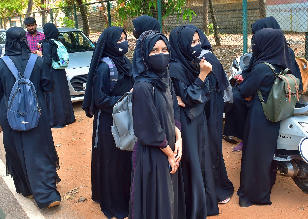 Karnataka HC reserves order in hijab case