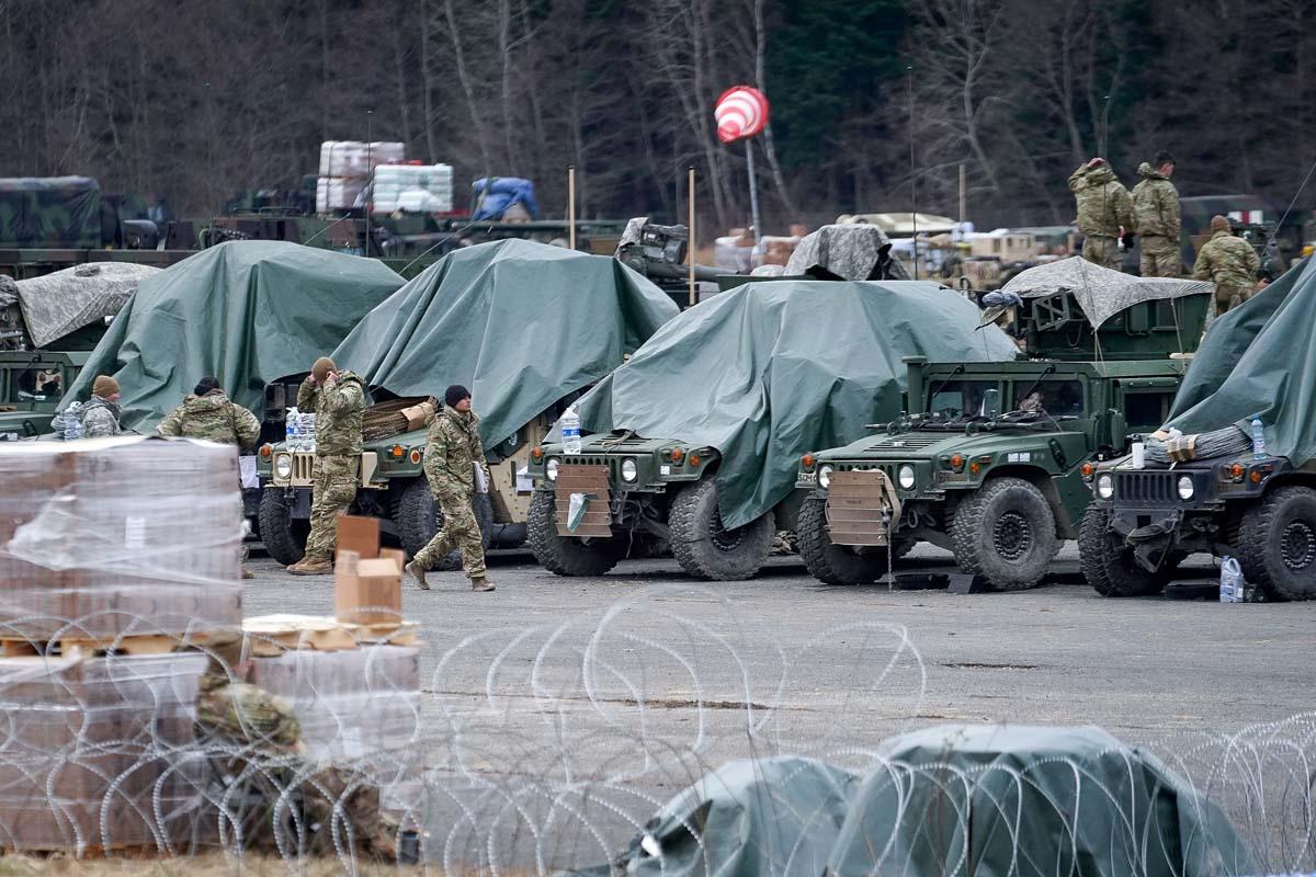 US soldiers at the Ukraine border