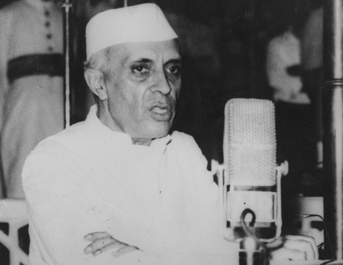 After row, Modi remembers Nehru in his I-Day speech
