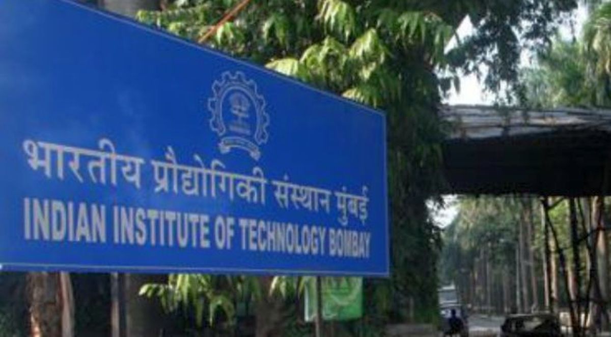 Students body seeks IIT Bombay director's resignation
